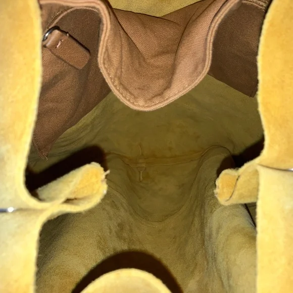 Mustard, yellow suede hobo bag - Picture 7 of 7